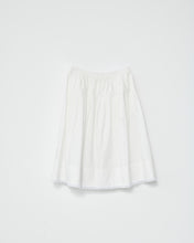 lace skirt