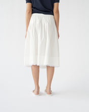 lace skirt