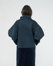 Water resistant jacket