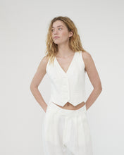 Linen vest