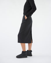 Fine wool long pencil skirt